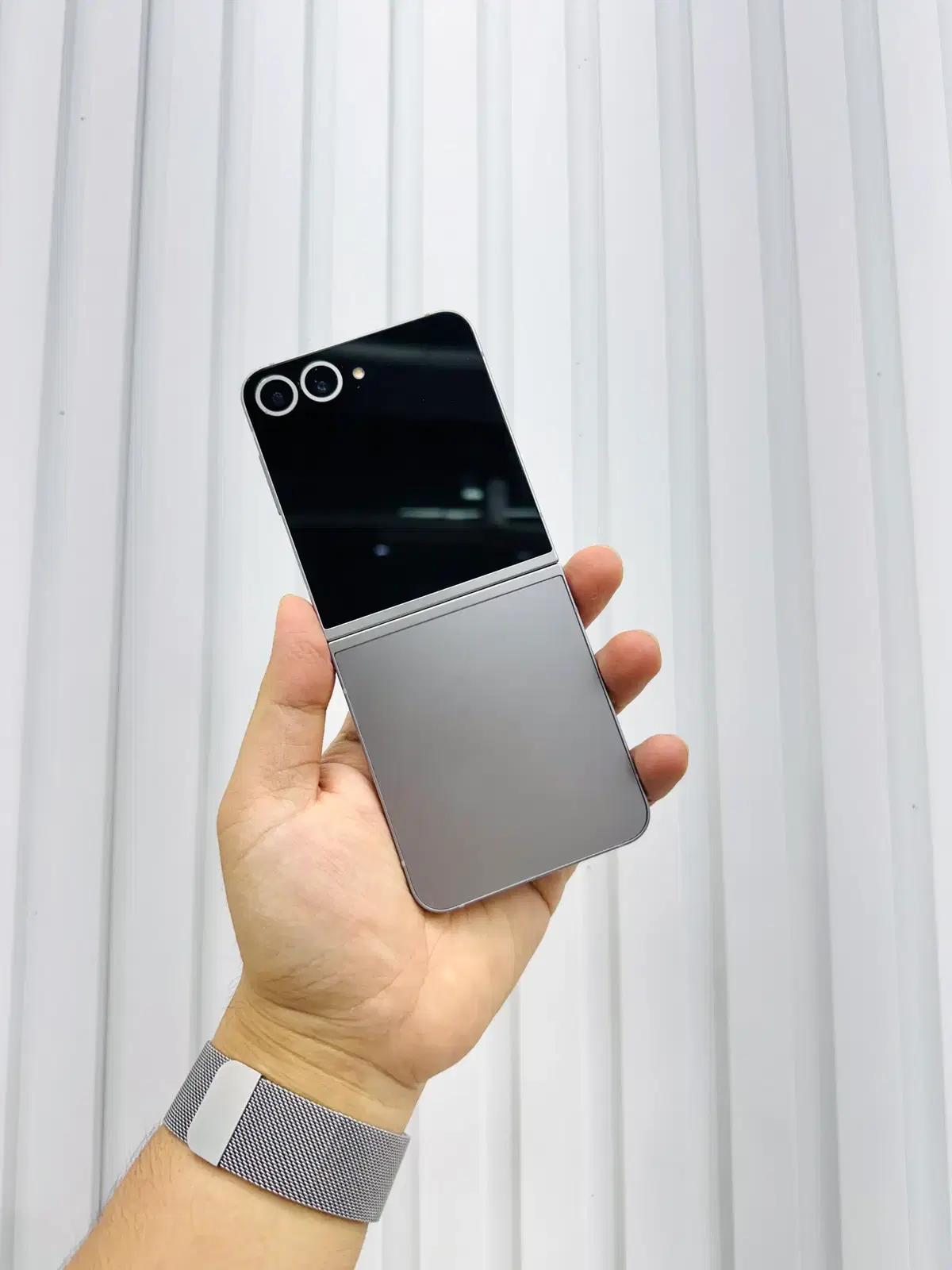 갤럭시Z플립6 실버 256GB | 브랜드 중고거래 플랫폼, 번개장터